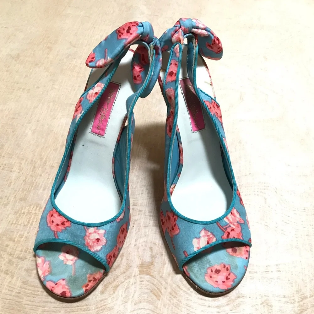 Betsey Johnson Foster Blue Pink Floral Sandals